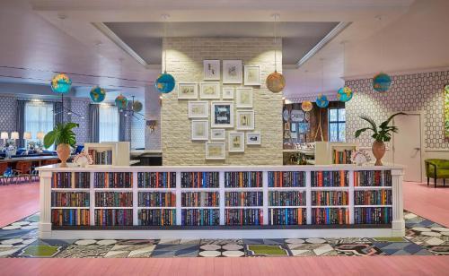 Graduate By Hilton Hotel 4*